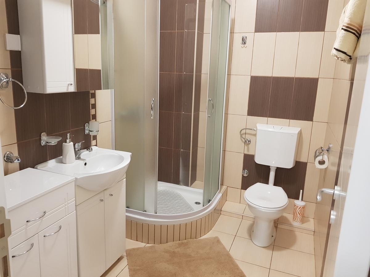 Apartment Gea 18 Novi Sad Exterior photo