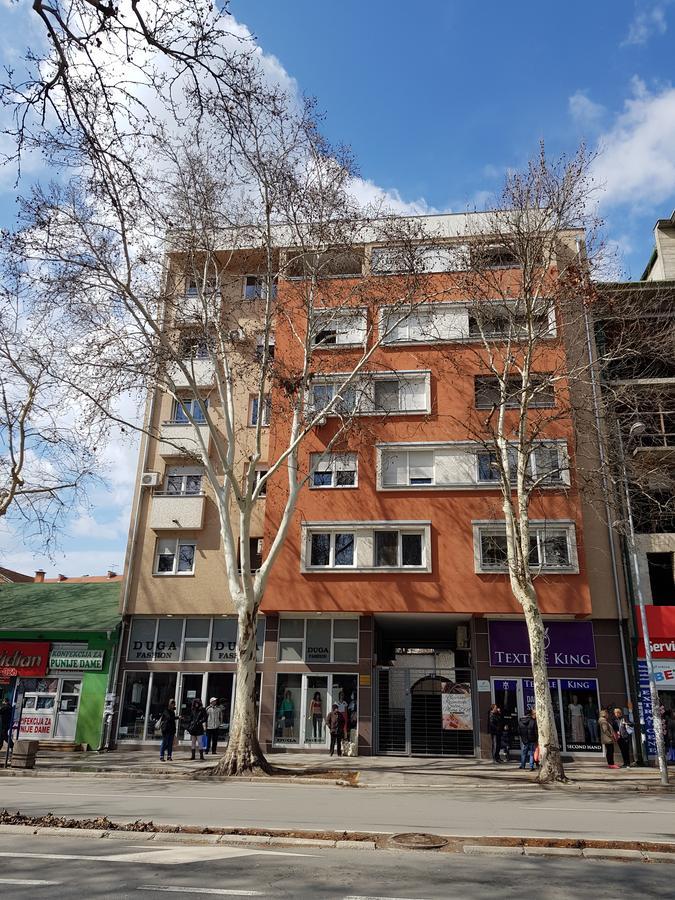 Apartment Gea 18 Novi Sad Exterior photo