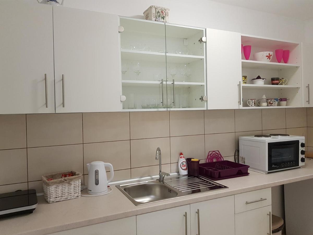 Apartment Gea 18 Novi Sad Exterior photo